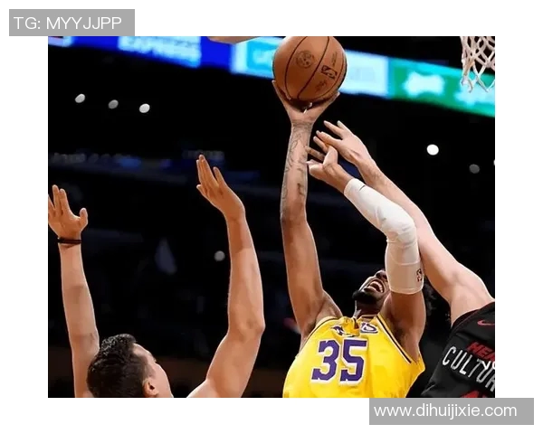 湖人对阵热火比赛中各球员得分表现分析与总结